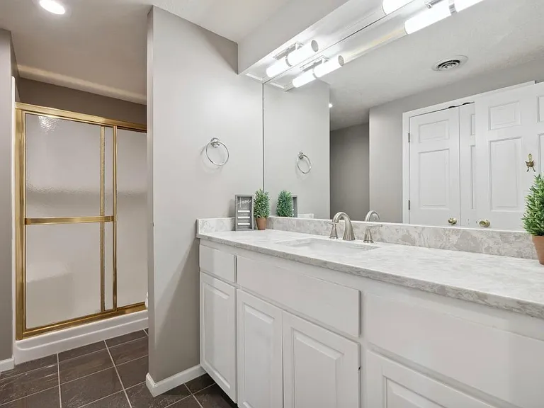 8706 Walton Pond Cir — Photo 25