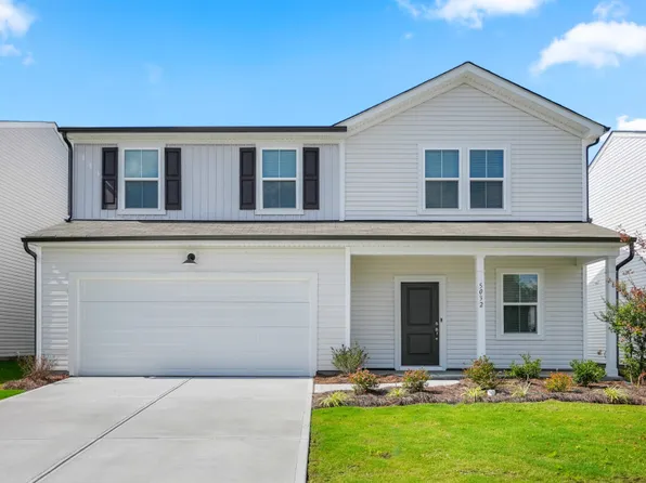 5032 Sunbriar Dr, Charlotte, NC 28216