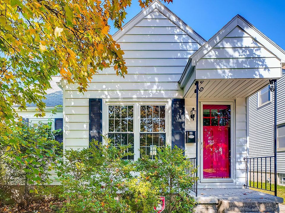 1st image of 52 Rosslyn Ave