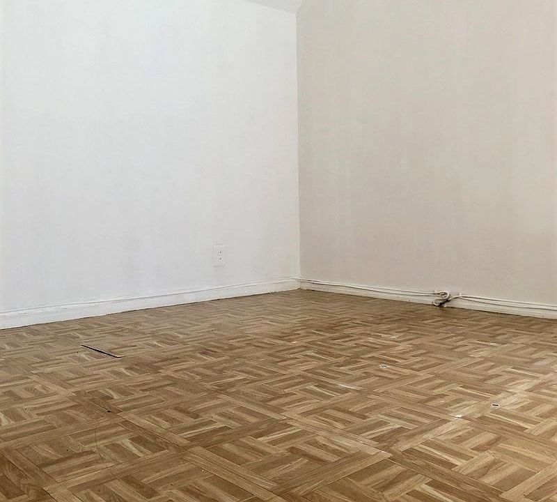 375368360