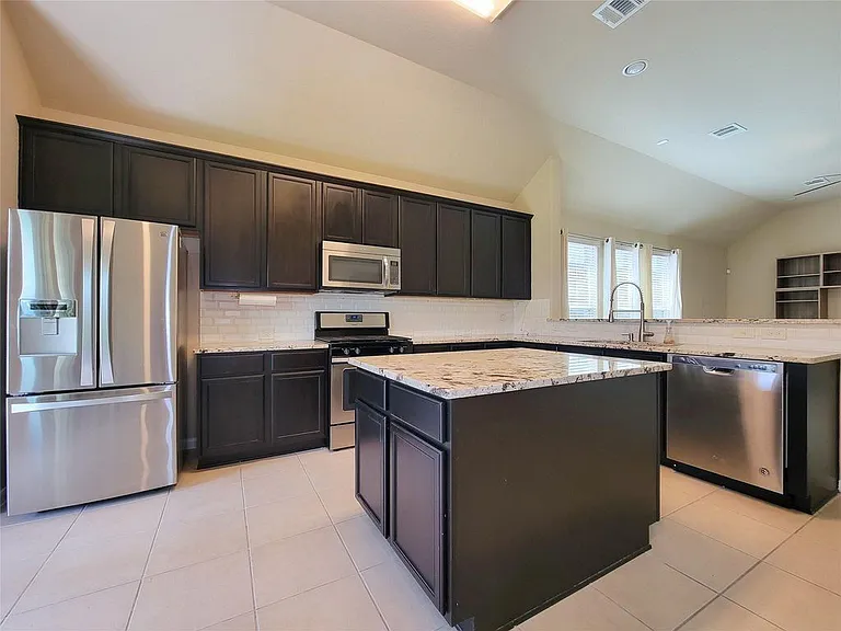 9718 Justin Ridge Ln — Photo 25