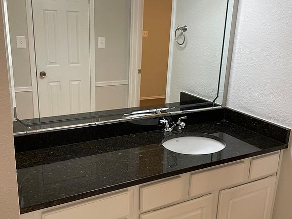 3rd image of 3313 Wyndham Cir APT 3205