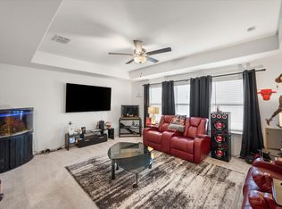 2512 Eden Creek Dr, Fort Worth, TX 76179