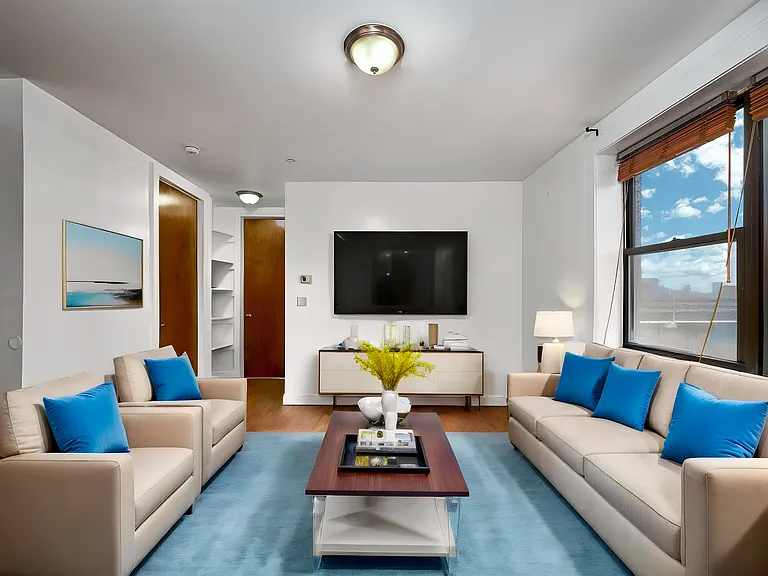 1223 Broadway #2B — Photo 2
