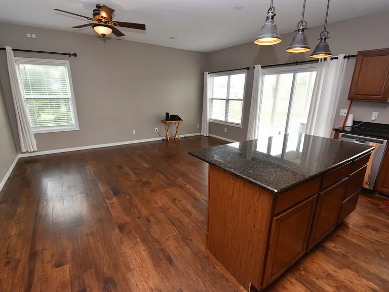 10600 Brummitt Rd — Photo 11