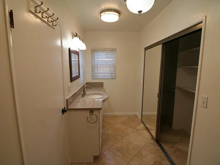 8318 Gonzaga Ave — Photo 19
