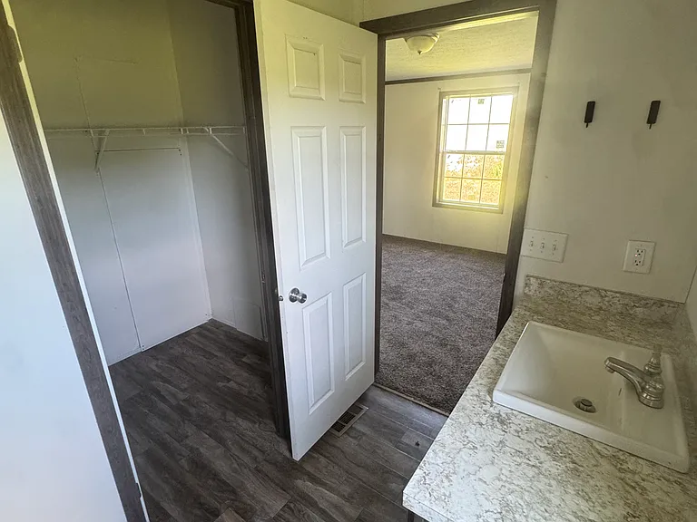 1074B Horseback Rd #1 — Photo 6