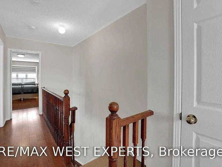 18 Forest Gate Ave — Photo 18