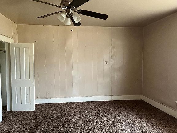 4th image of 324 W Oakland St