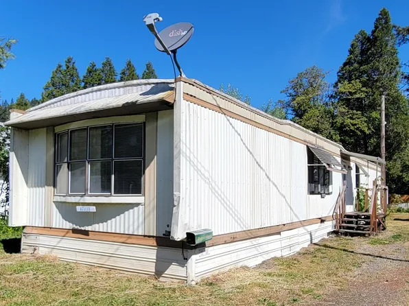 47439 School St, Oakridge, OR 97463