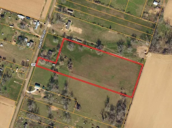 1949 Circle Dr #257, Wharton, TX 77488