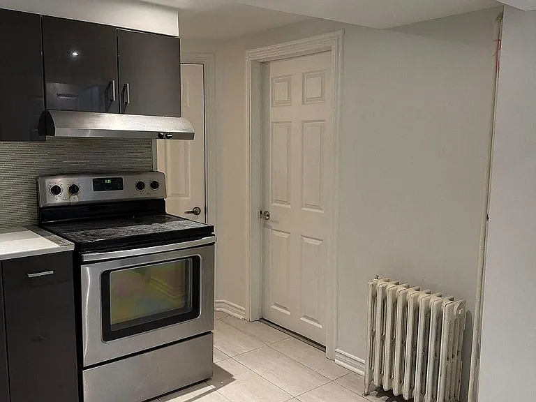 67 Brunswick Ave #LOWER — Photo 15