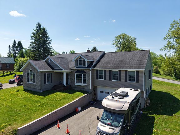 3rd image of 133 Watermill Road