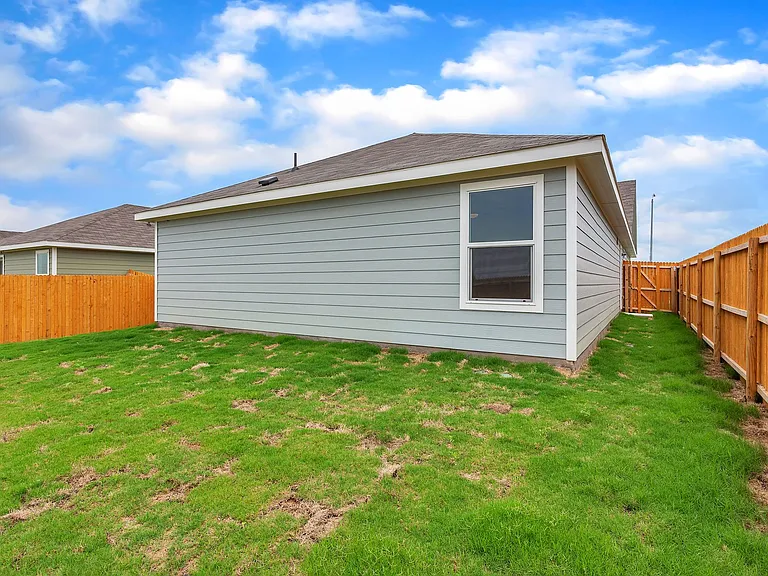 9781 Skyhawk Ave — Photo 29