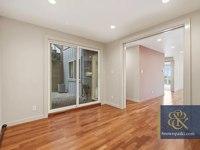 487 Crestmont Dr — Photo 19