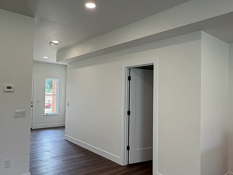 3105 Aaron Ave #B — Photo 5