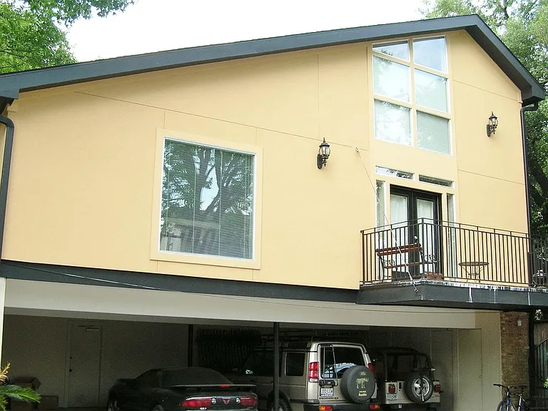 2302 Robinhood St #A — Photo 1