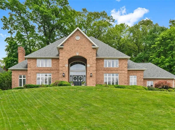 2195 Chardonnay Cir, Gibsonia, PA 15044