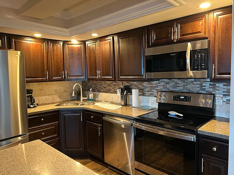 5220 Brittany Dr S #1409 — Photo 4