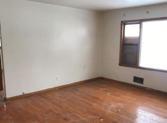 2nd image of 8105 W Thurston Ave