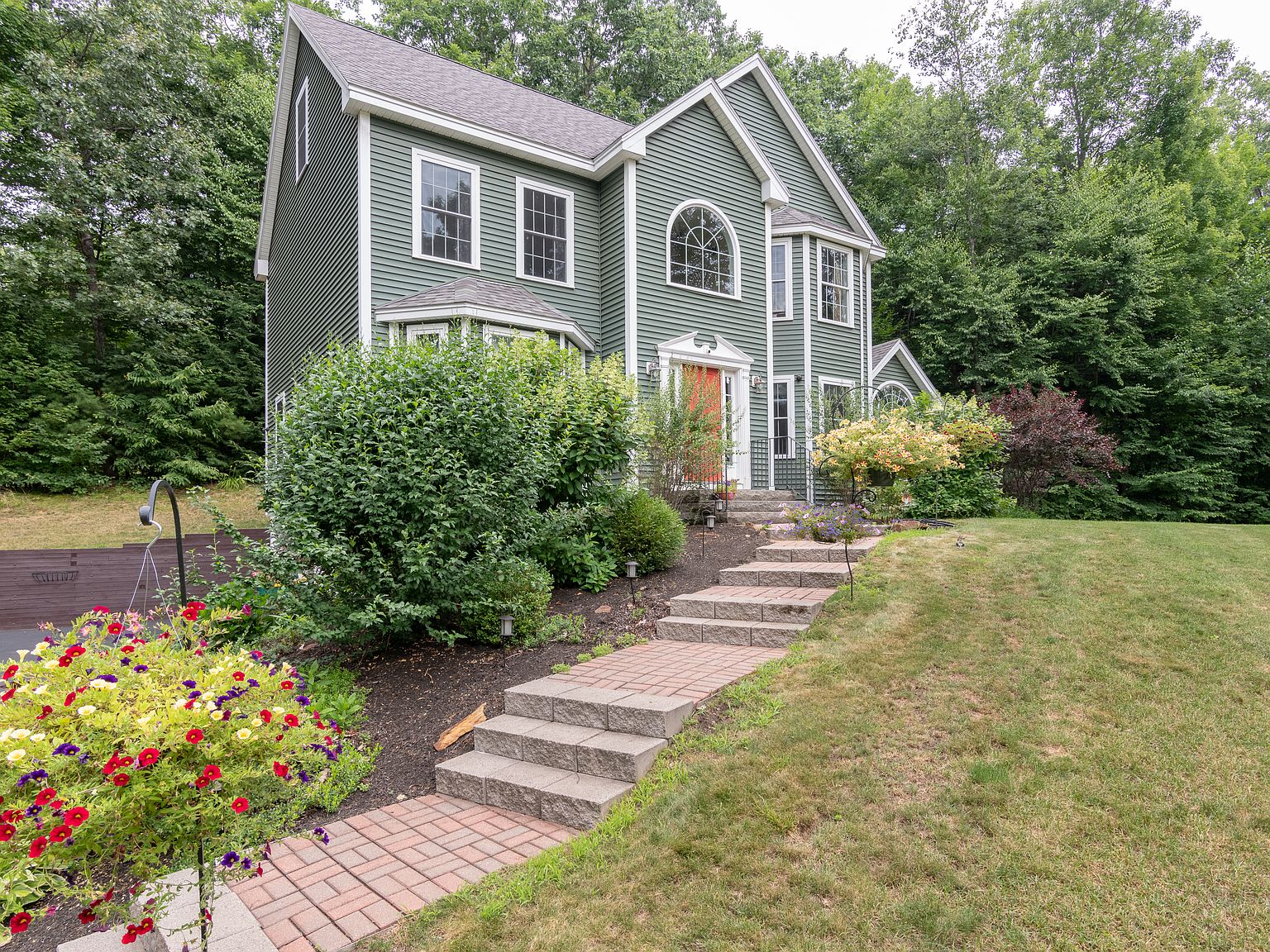 6 Fresian Ln, Rochester, NH 03867 Zillow