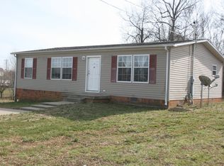 106 Hercules Ct, Oak Grove, KY 42262