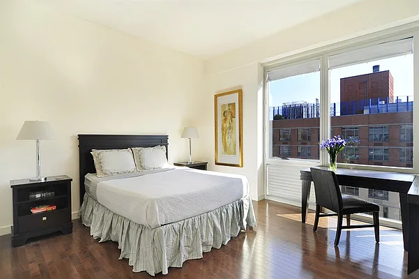 Sold by Corcoran | media 4