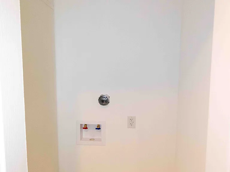 1324 Chapel St #1 — Photo 9