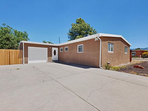 2nd image of 4717 Palo Duro Ave NE