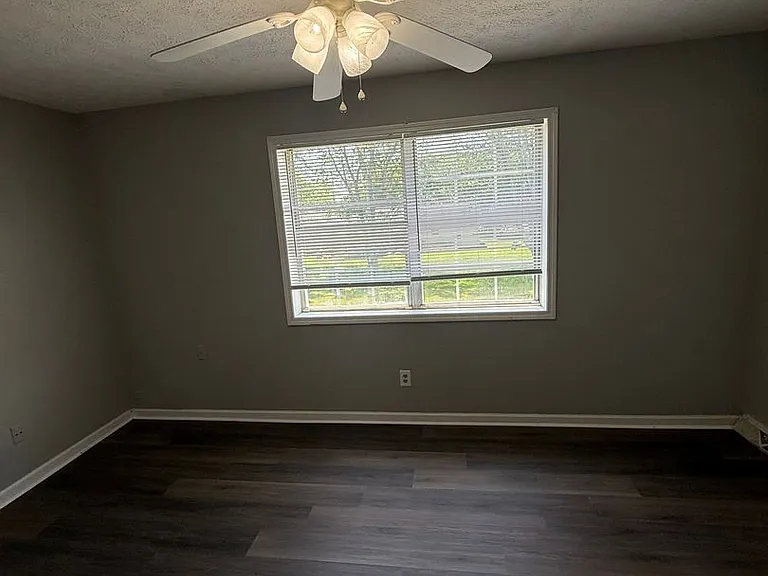 3209 Barnwood Ave — Photo 11