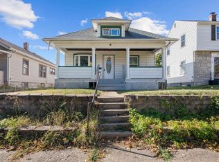 2121 3rd St, Moline, IL 61265