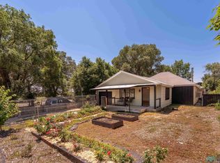 325 S 12th Ave, Raton, NM 87740