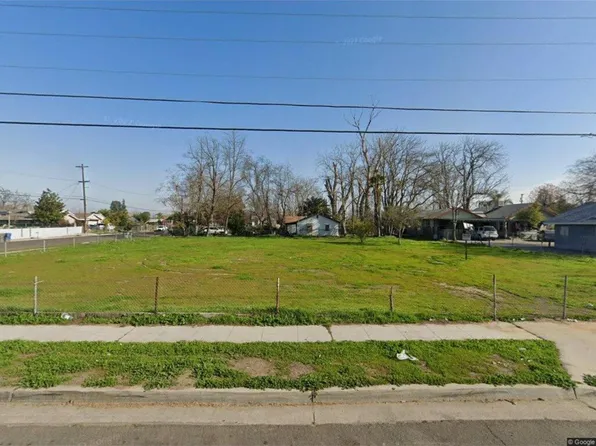 2553 S Rowell Ave, Fresno, CA 93725
