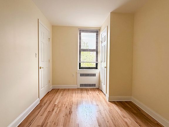 5th image of 2147 E 17th St #37