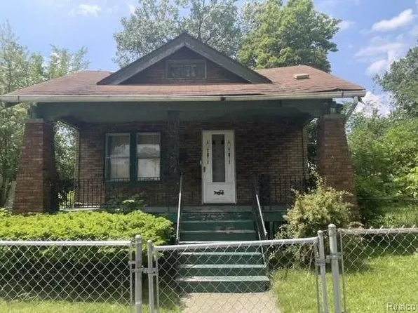 9129 Prairie St, Detroit, MI 48204