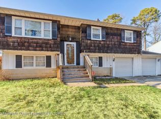1120 Berkeley Ave, Beachwood, NJ 08722