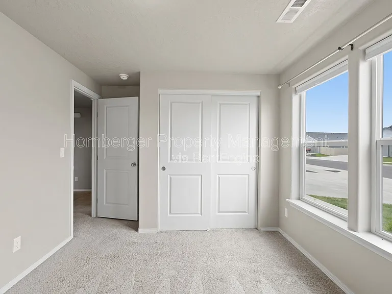 5618 S Sherri Lea Rd — Photo 23