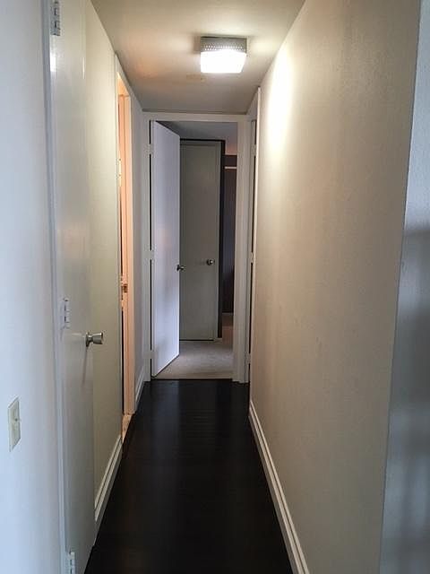 1st image of 330 W Diversey Pkwy