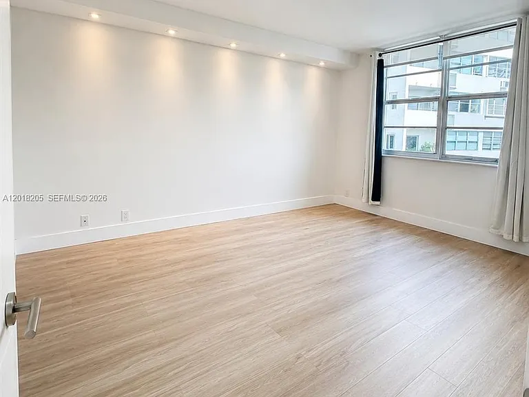 5 Island Ave #9B — Photo 13