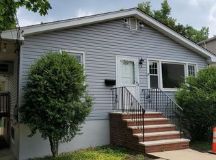 450 Tappan Rd, Norwood, NJ 07648