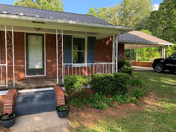 Angled view of front