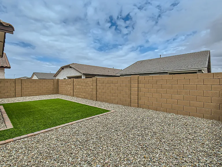 7548 W Park — Photo 27
