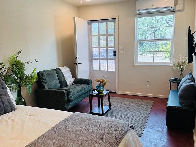 2031 N Tucker Dr — Photo 10