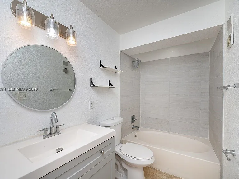 15560 SW 104th Ter #629 — Photo 4