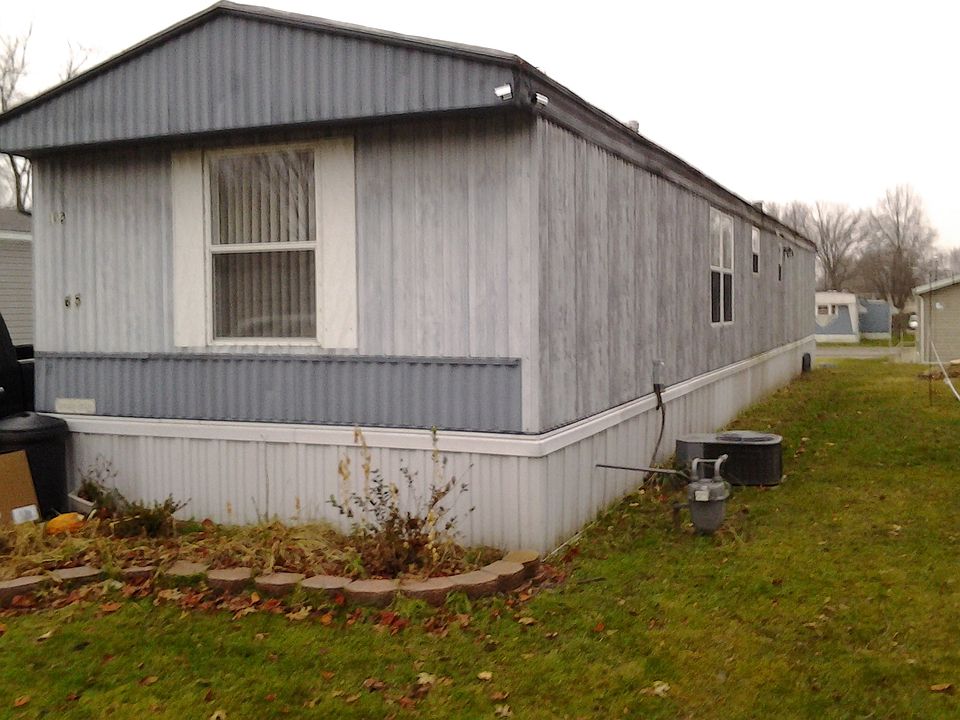 1st image of 65 Cedarwood Dr