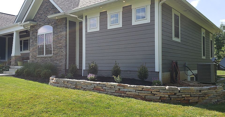 2nd image of 110 Ashley Ln