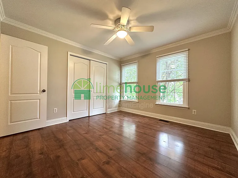 2849 Crossings Dr — Photo 18