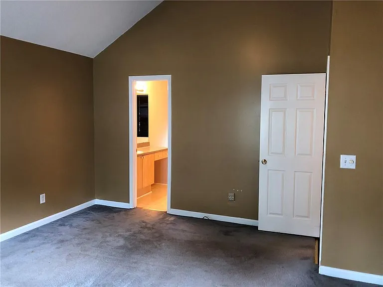 5955 Graywood Cir SE — Photo 22