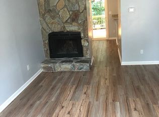 8133 Circle Tree Ln, Charlotte, NC 28277