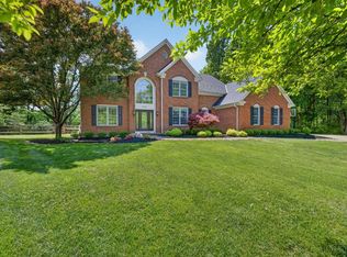 8105 Wycliffe Dr, Cincinnati, OH 45244